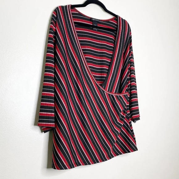 Lane Bryant 18/20 Faux Wrap Blouse Striped Black Red White 3/4 Sleeve Plus Size - Picture 2 of 8